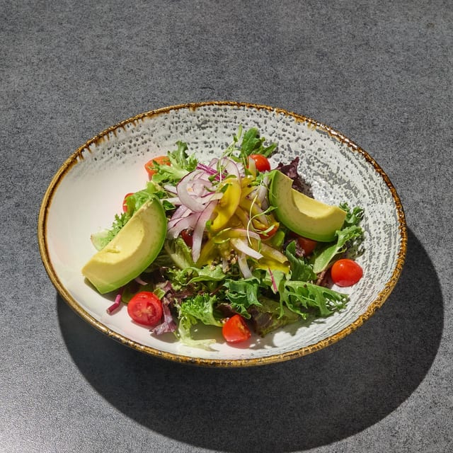 Lunch Ensalada de Quinoa Andina.